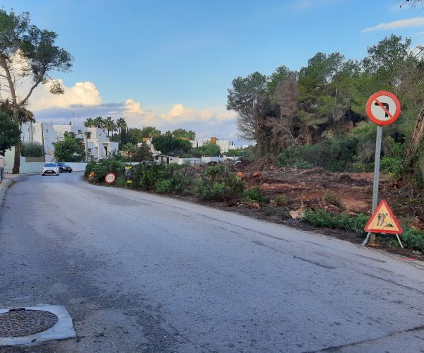 S'inicien les obres per executar la rotonda per millorar la seguretat i els serveis en l'encreuament del carrer Mestral de s’Argamassa i el Camí de sa Trenca amb un cost de 1,3 milions