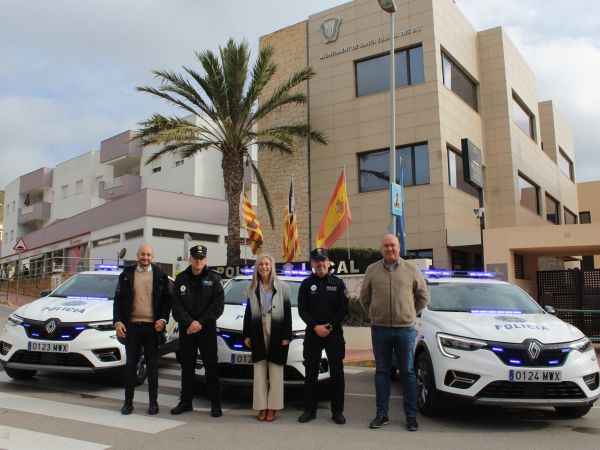 La Policía local de Santa Eulària incorpora tres nuevos vehículos policiales a su flota