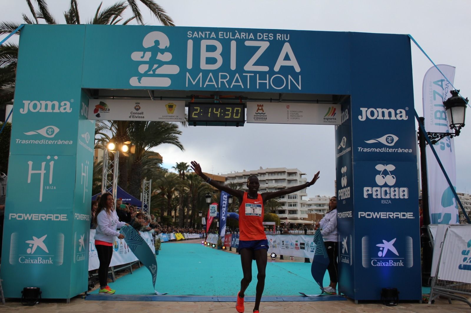 Talls al trànsit rodat en el municipi amb motiu del Santa Eulària Ibiza Marathon el pròxim 2 d'octubre