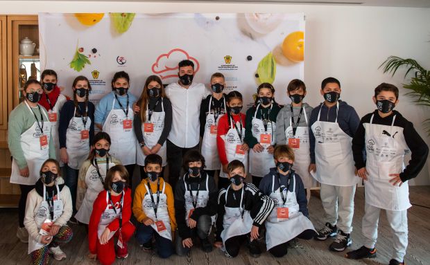 Obertes les inscripcions perquè boixos i boixes d'entre 9 i 14 anys demostrin els seus dots culinàries en el concurs Top Cuiner