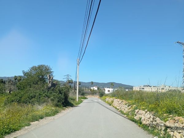 Santa Eulària permitirá a los vecinos del camino de sa Llavanera la circulación en ambos sentidos