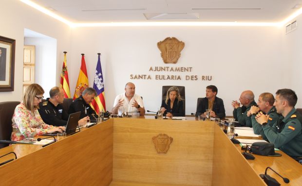 La Junta Local de Seguretat aborda la possibilitat d'ampliar instal·lacions per a aconseguir incrementar la plantilla de la Guàrdia Civil