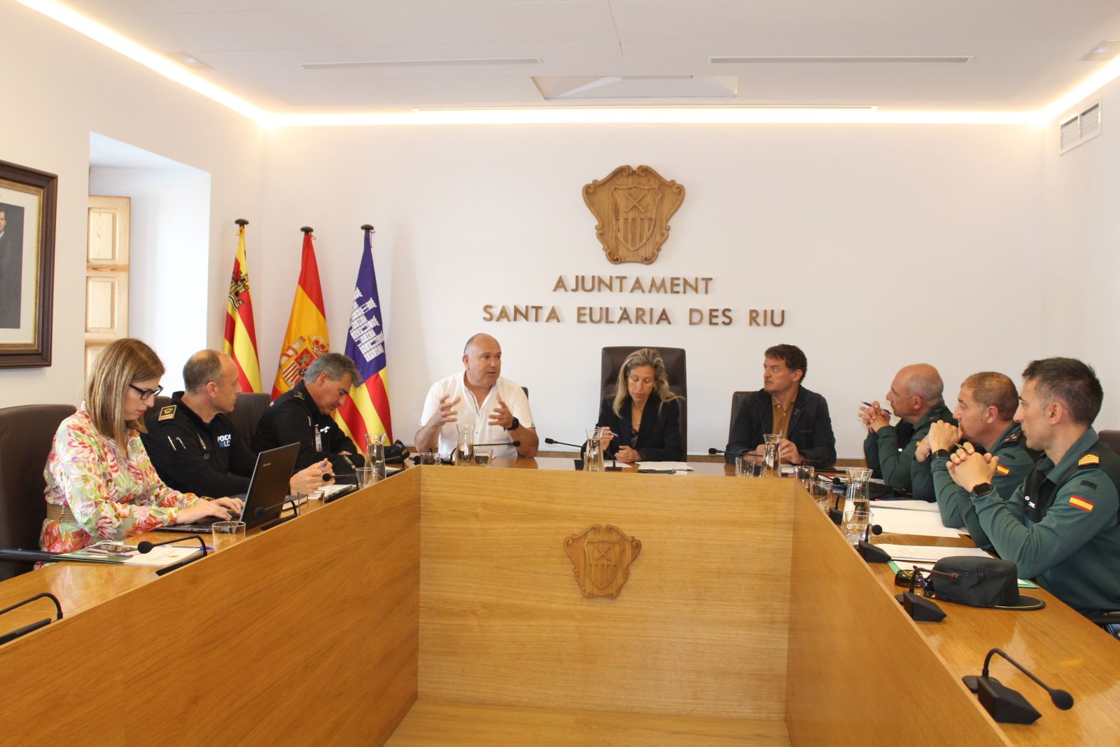 La Junta Local de Seguretat aborda la possibilitat d'ampliar instal·lacions per a aconseguir incrementar la plantilla de la Guàrdia Civil