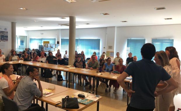 L'Ajuntament ofereix cursos de castellà per a residents europeus a partir del 14 d'octubre a Santa Eulària i del 15 en Jesús