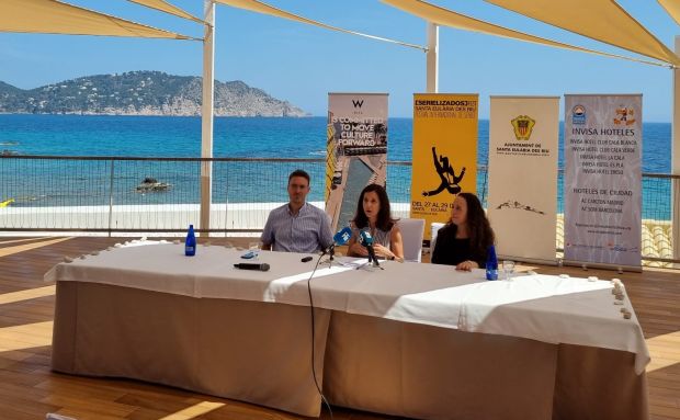 L’estrena mundial de la sèrie ‘Locomía’ (Movistar+) inaugura el Serielizados Fest Santa Eulària des Riu