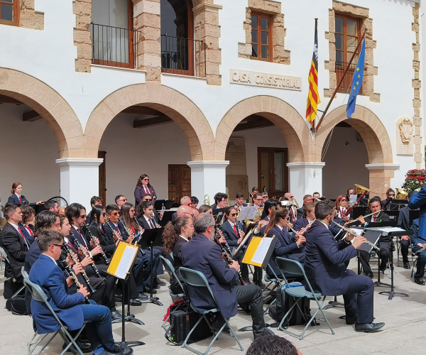 La Banda Municipal de Santa Eulària reviu la màgia del pasdoble aquest Divendres Sant