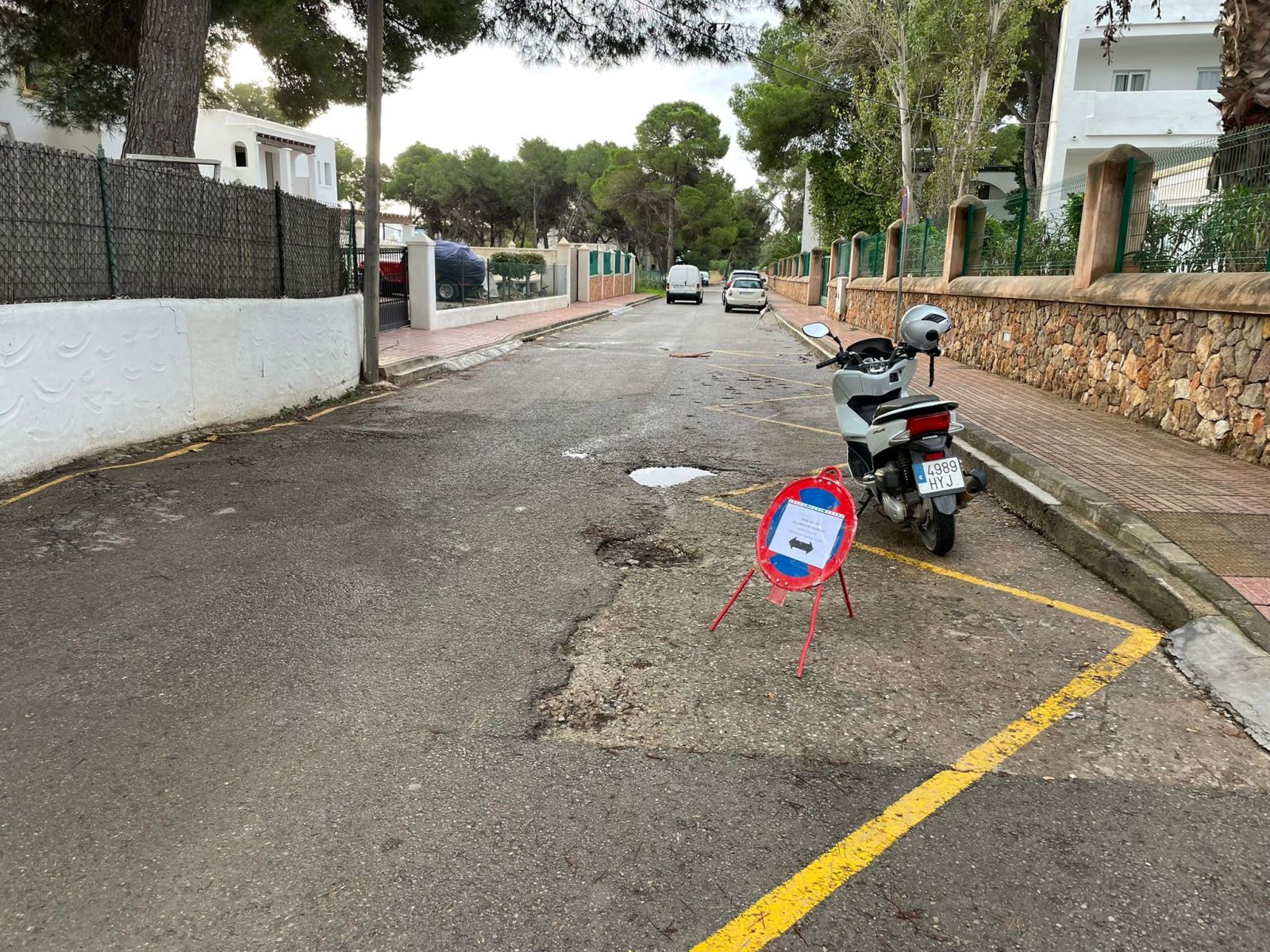 Iniciades les obres de millora del ferm de l'avinguda de Cala Pada