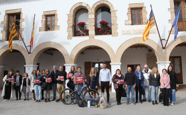 Lliurats els 10.000 euros de la campanya de promoció del comerç local per Nadal que va aconseguir 330.000 euros en vendes